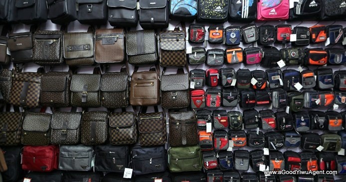 bags-purses-luggage-wholesale-china-yiwu-273