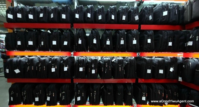bags-purses-luggage-wholesale-china-yiwu-331