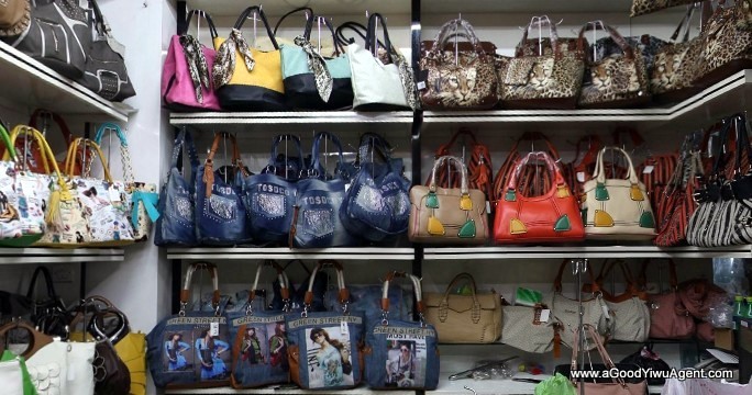 bags-purses-luggage-wholesale-china-yiwu-339