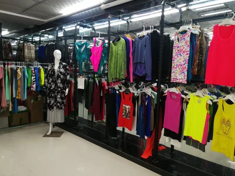 leisure-wear-sports-tops-yiwu-China