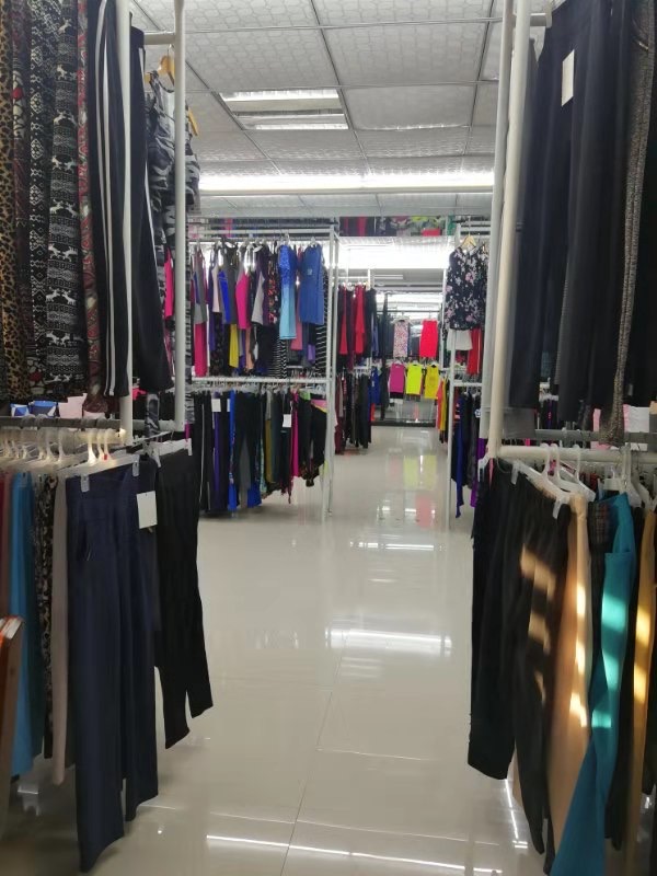 pants-showroom-yiwu-China