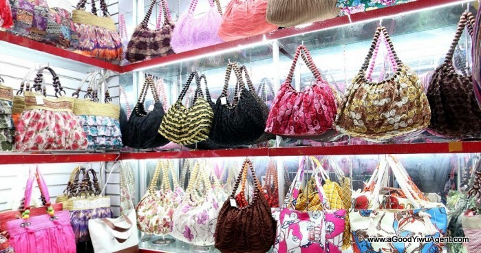 bags-purses-luggage-wholesale-china-yiwu-084
