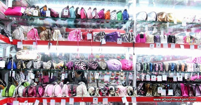 bags-purses-luggage-wholesale-china-yiwu-112
