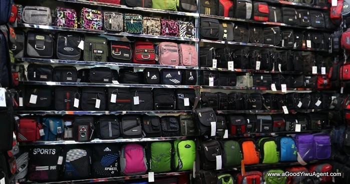 bags-purses-luggage-wholesale-china-yiwu-117