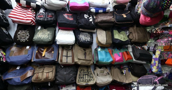 bags-purses-luggage-wholesale-china-yiwu-156