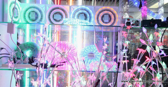 holiday-decorations-wholesale-china-yiwu-012