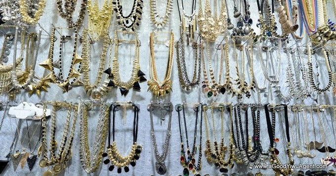 jewelry-wholesale-yiwu-china-064
