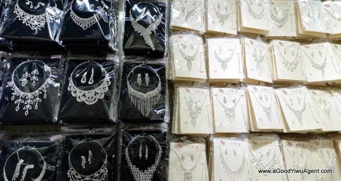 jewelry-wholesale-yiwu-china-067