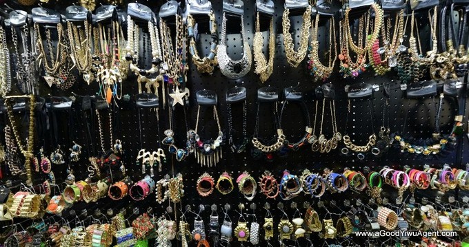 jewelry-wholesale-yiwu-china-076