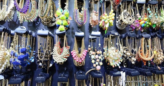 jewelry-wholesale-yiwu-china-081