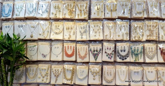 jewelry-wholesale-yiwu-china-113